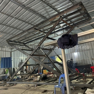 Bàn nâng hàng hóa 3m x 6m tải trọng 2 tấn – Giải pháp nâng hạ siêu tải cho nhà xưởng và kho công nghiệp quy mô lớn